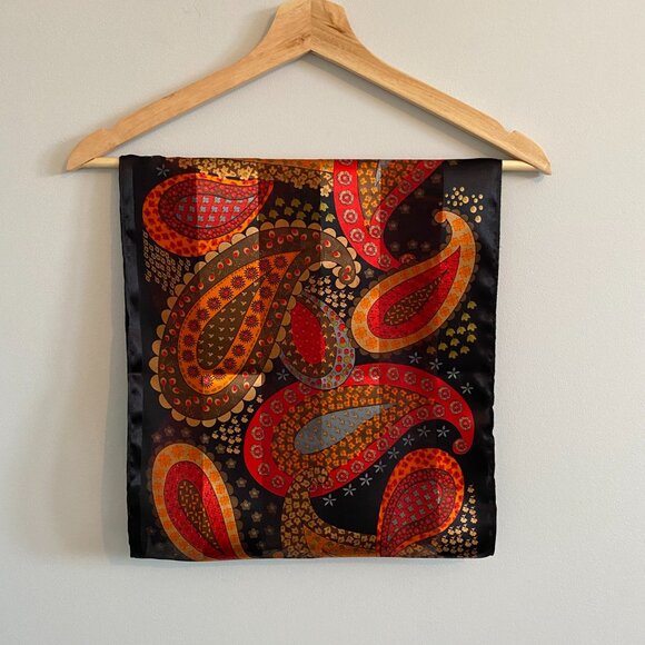 2/$20 π Careta Vintage Oldstock Sheer Scarf with Red and Orange Paisley Pattern - Picture 4 of 10